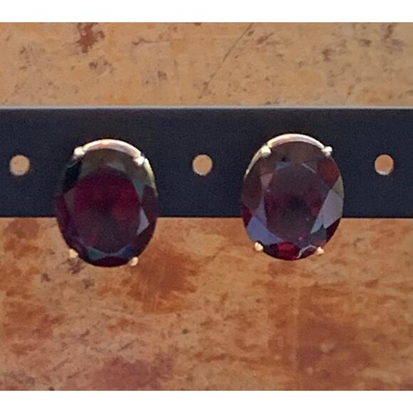 14K Gold and Pyrope Garnet Stud Oval Shaped Earrings